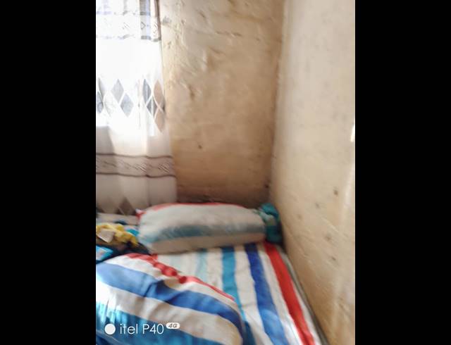 1 BEDROOM HOUSE FOR SALE IN LAKESIDE